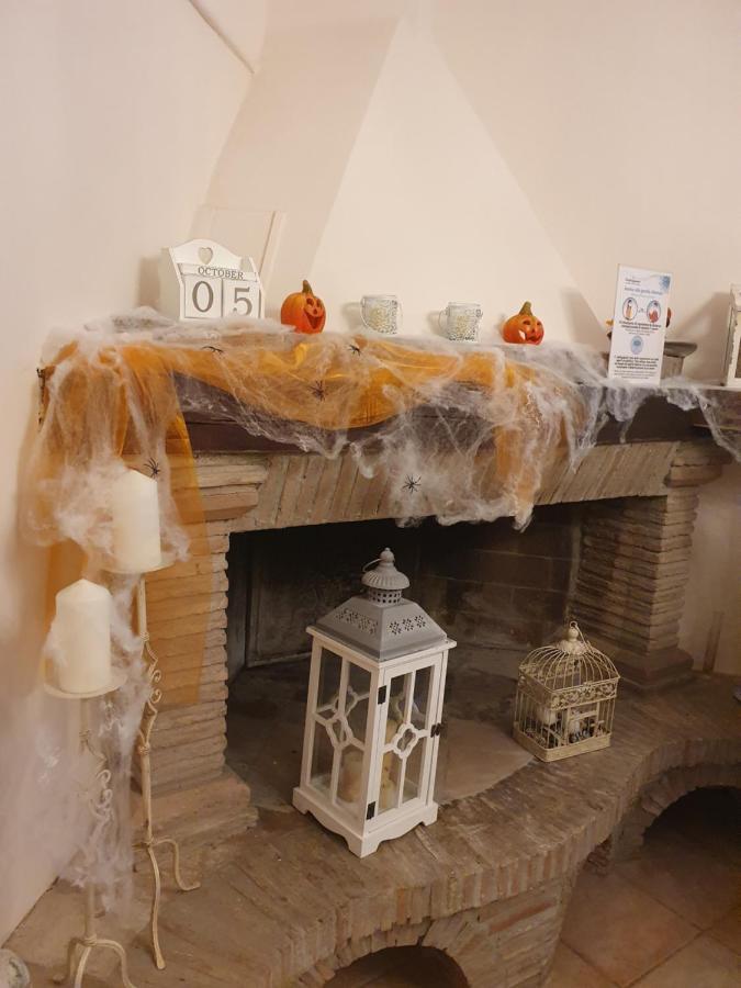 B&B Villa Maria Terni Buitenkant foto