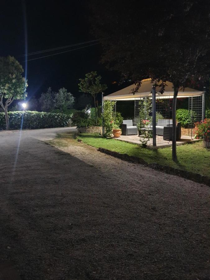 B&B Villa Maria Terni Buitenkant foto